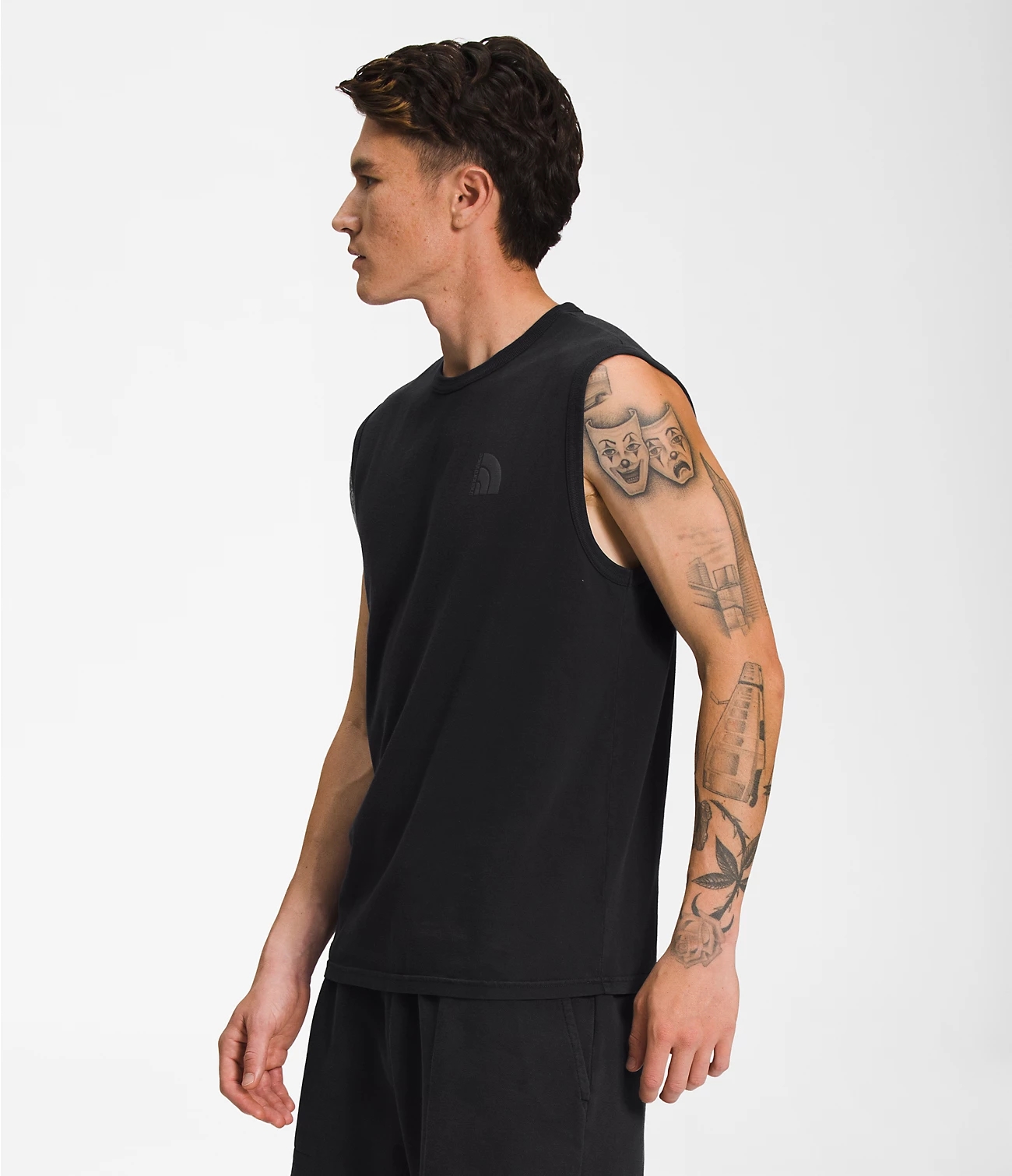 NF0A811W_JK3_model34